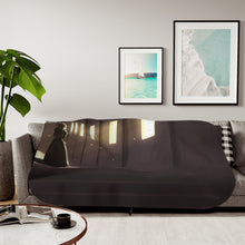 Load image into Gallery viewer, Saber (Fate Series) Sherpa Blanket
