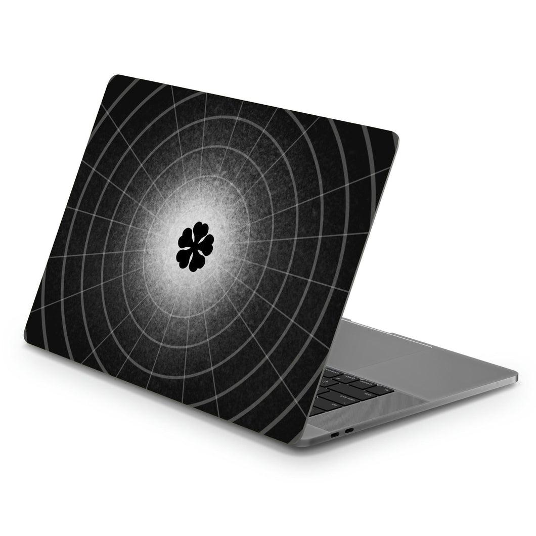 Black Clover : 5 Leaf Clover Demon  Macbook Skin