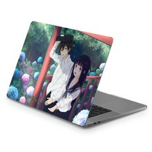 Load image into Gallery viewer, Eru Chitanda  And  Hōtarō Oreki in the rain  Macbook Skin
