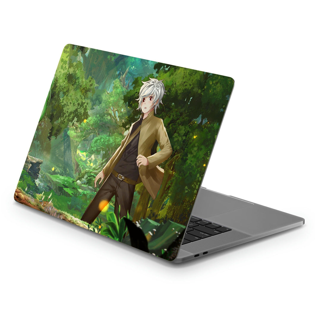 Is It Wrong to Try to Pick Up Girls in a Dungeon? Bell Cranel  Macbook Skin