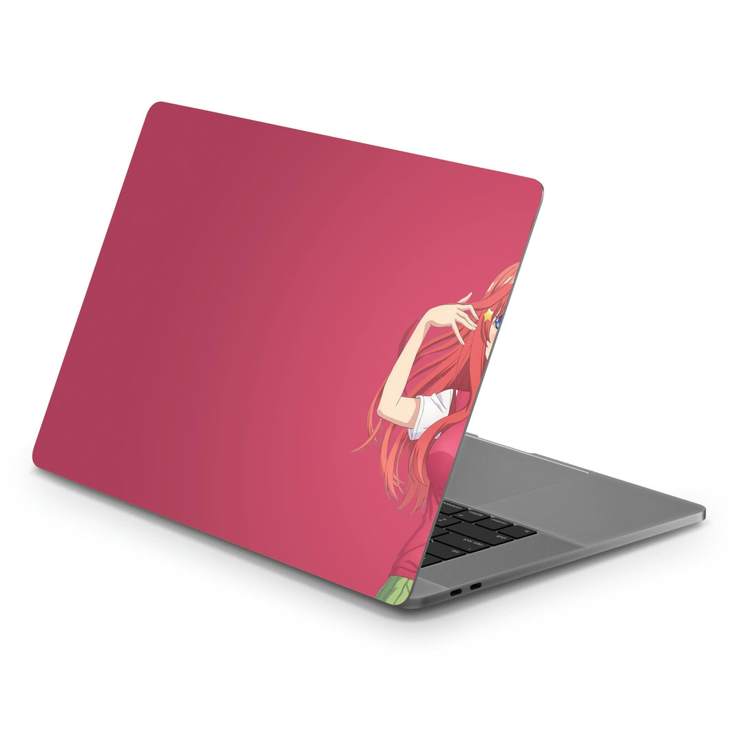 Itsuki Nakano from 5-Toubun no Hanayome  Macbook Skin