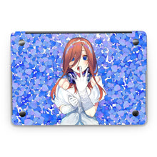 Load image into Gallery viewer, Miku Nakano Macbook Skin
