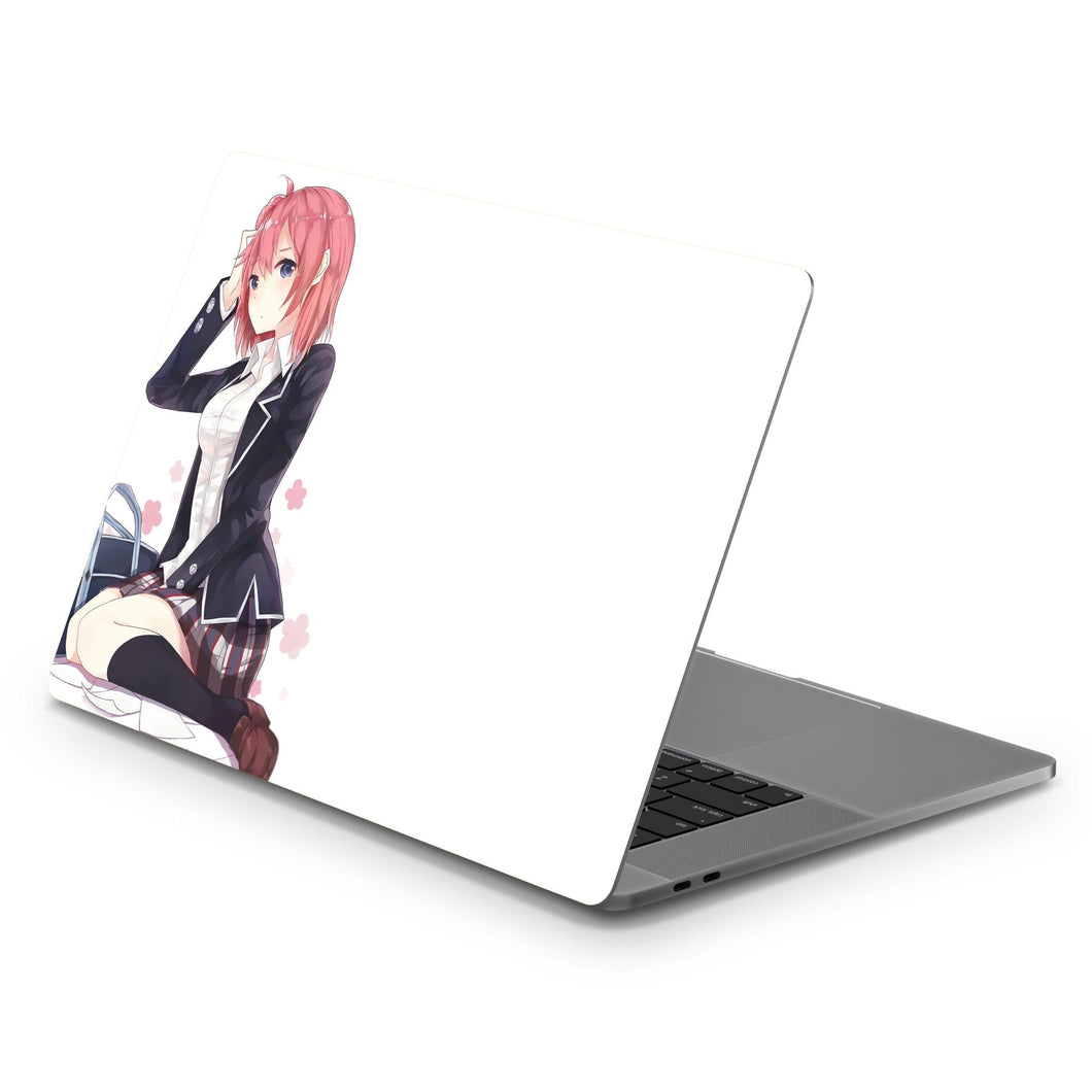 My Teen Romantic Comedy SNAFU Yui Yuigahama  Macbook Skin