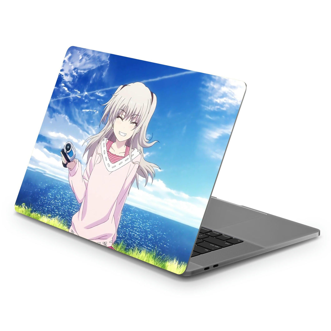 Nao Tomori smiling  Macbook Skin