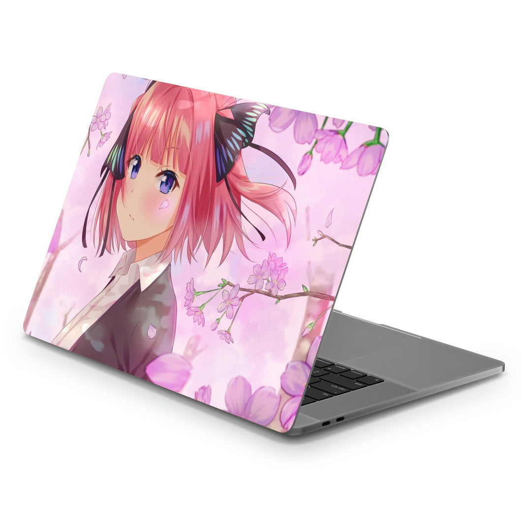 The Quintessential Quintuplets Nino Nakano  Macbook Skin