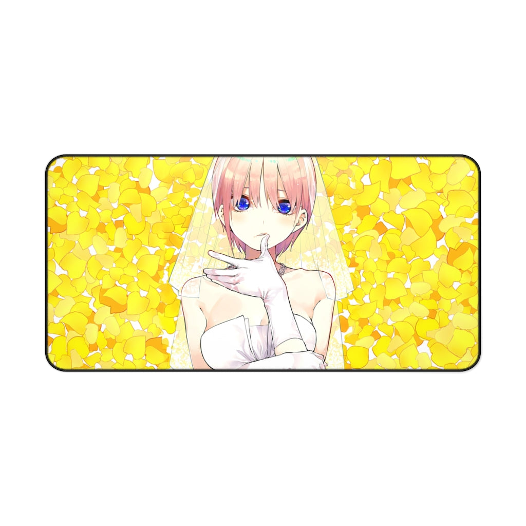 Ichika Nakano Mouse Pad (Desk Mat)