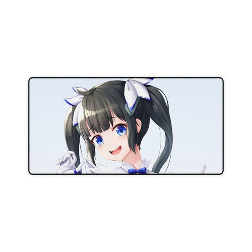 Is It Wrong to Try to Pick Up Girls in a Dungeon? Hestia Mouse Pad (Desk Mat)