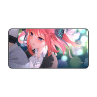 The Quintessential Quintuplets Nino Nakano, Fuutarou Uesugi Mouse Pad (Desk Mat)