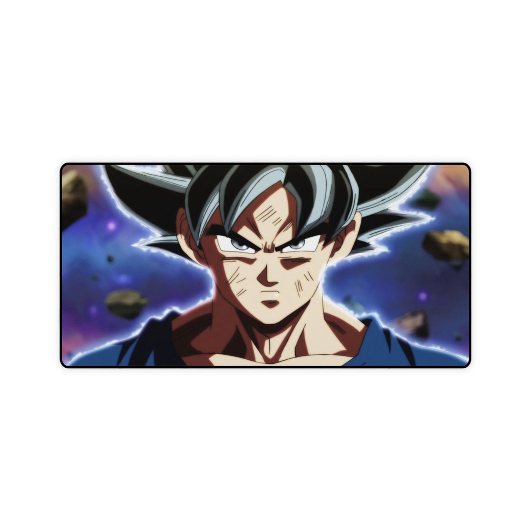 Son Gokû Ultra Instinct Mouse Pad (Desk Mat)